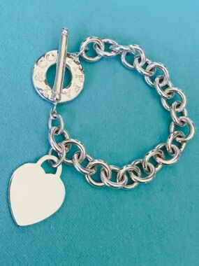 Tiffany & Co. Sterling Silver 925 Heart Toggle Bracelet 7 Inches